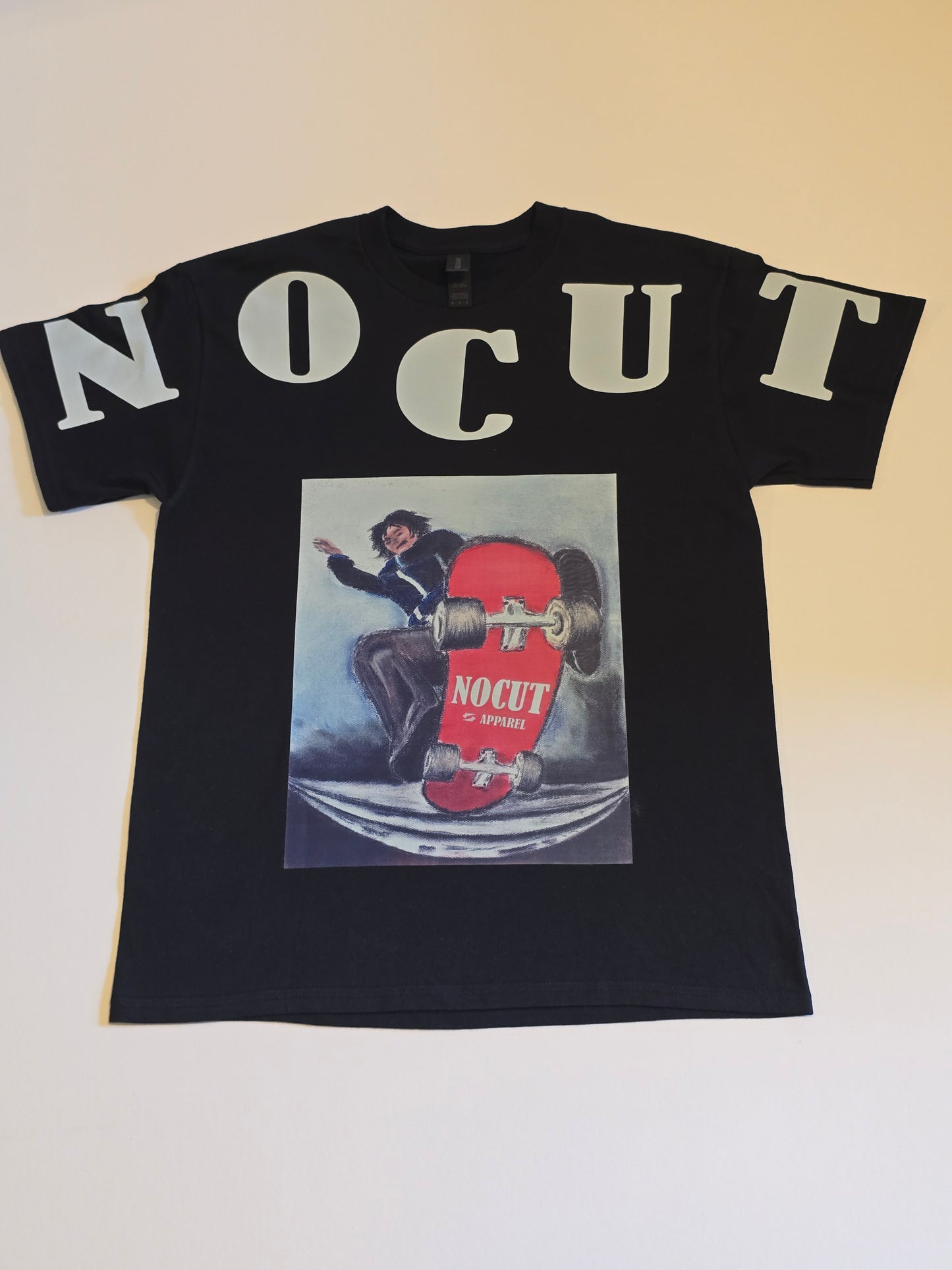 NOCUT SKATER BLACK T-SHIRT